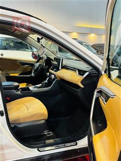 تويوتا راف 4